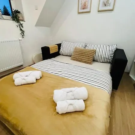 Appartamento Mia'sferienwohnung/monteurwohnung *