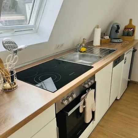 Mia'sferienwohnung/monteurwohnung דירה הרבורן