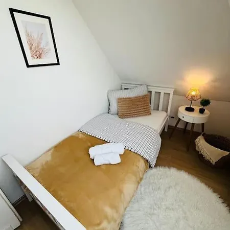 דירה Mia'sferienwohnung/monteurwohnung